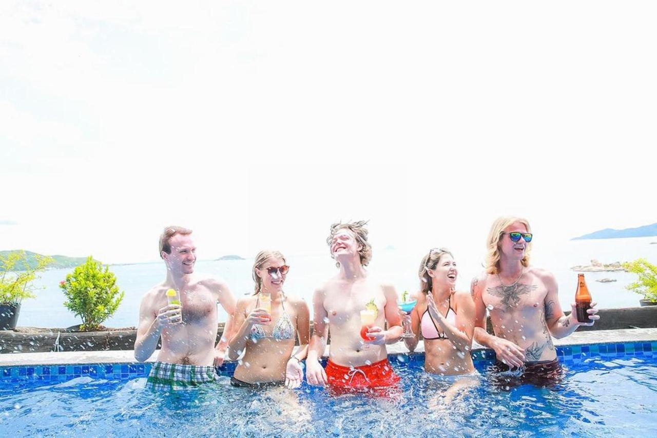 チュオン ホテル ニャチャン エクステリア 写真